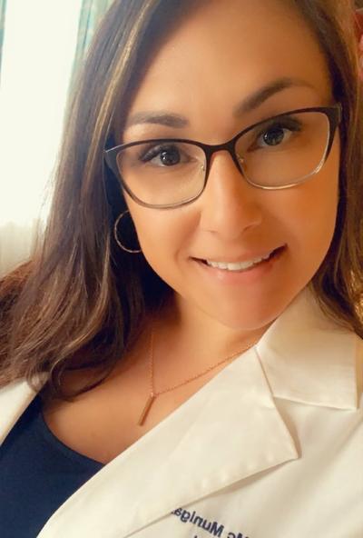 Ashley McMunigal, FNP-C, medical provider specialize in General Practice, Family Medicine, Preventive Medicine, Mental Health, Internal Medicine, Nursing, Urgent Care, Geriatrics, Women's Health