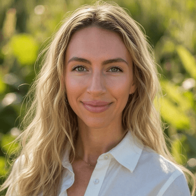 Kacey Cornell, DNP,FNP-C, medical provider specialize in Functional Medicine, Urgent Care, Weight Loss, Dermatology, Family Medicine, Holistic Medicine, ENT / Otolaryngology