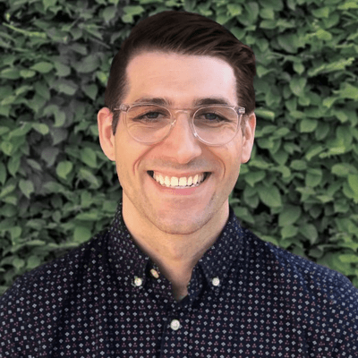 Andrew Davis, LMFT, medical provider specialize in Trauma Therapy, Holistic Therapy, Therapy for Narcissistic Abuse, Therapy for Codependency and People Pleasing, LGBTQ Affirmative Therapy, Couples Therapy, Therapy for Non-Traditional Relationships, Therapy for Therapists, Therapy for Creatives