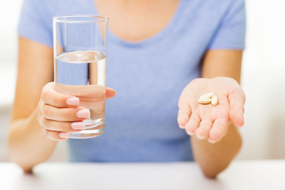 Naltrexone for weight loss: uses, effectiveness &amp; more