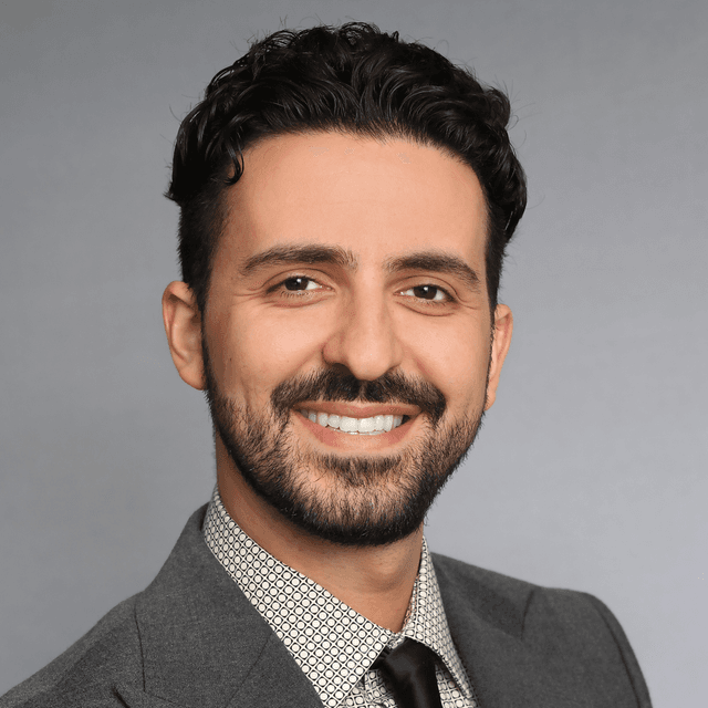 Darius Roohani, MD, medical provider specialize in Weight Loss