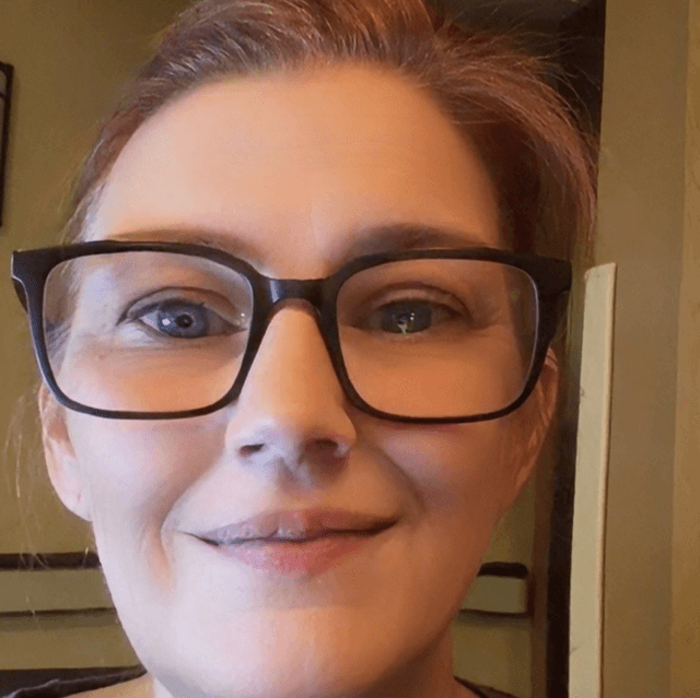 Jen Blackburn, PMHNP-C, medical provider specialize in Psychiatric & Mental Health