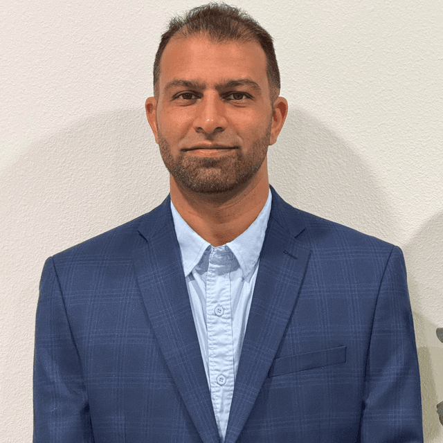 Naseem Paruk, MD, medical provider specialize in Women's Health, Dermatology, Weight Loss, Men's Health, Infections, Preventive & Primary Care