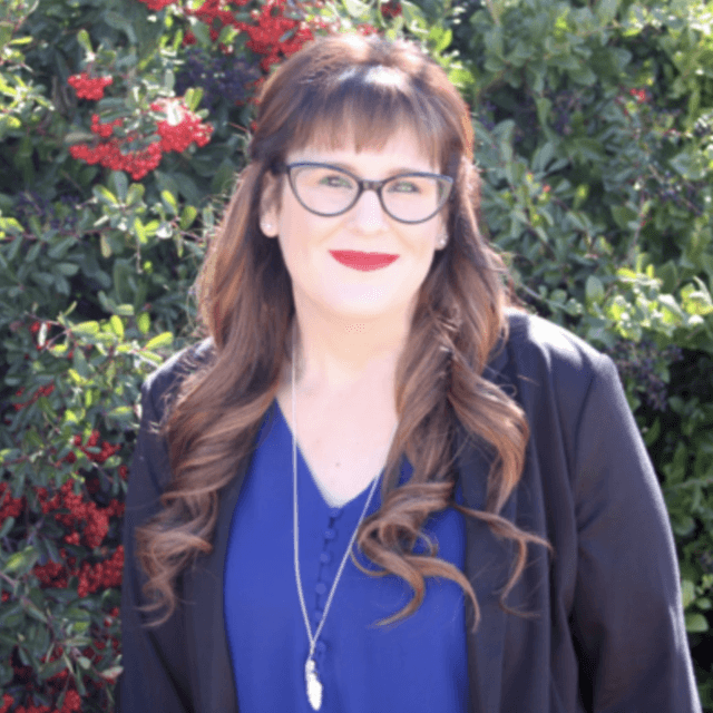 Kaitlin Wiechert, LMFT, medical provider specialize in Counseling & Therapy