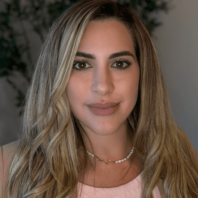 Yaimara Cruz, PMHNP-BC,FNP-C, medical provider specialize in Mental Health